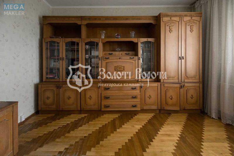 Продаж 3 кімнатної квартири (73/42/8,3), 17 пов. 18 пов. будинку, <a class="location-link" href="/kiev/" title="Недвижимость Київ">Київ</a>, <a class="location-link" href="/kiev/desnyanskij/" title="Недвижимость Деснянський район">Деснянський р-н</a>, Володимира Маяковського просп., 1а (изображение 11)