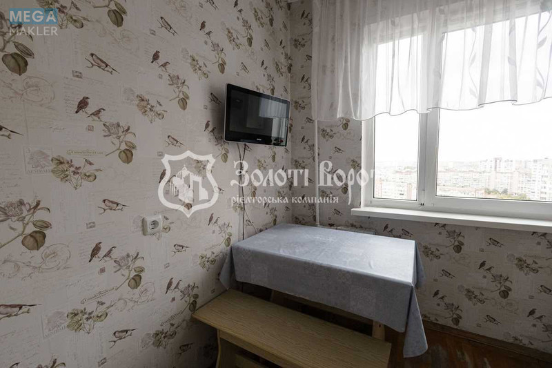 Продаж 3 кімнатної квартири (73/42/8,3), 17 пов. 18 пов. будинку, <a class="location-link" href="/kiev/" title="Недвижимость Київ">Київ</a>, <a class="location-link" href="/kiev/desnyanskij/" title="Недвижимость Деснянський район">Деснянський р-н</a>, Володимира Маяковського просп., 1а (изображение 15)