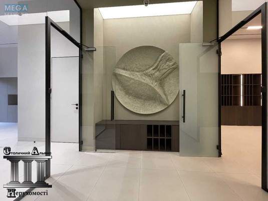 Продаж комерційної нерухомості, 270&nbsp;кв.м, под магазин, <a class="location-link" href="/kiev/" title="Недвижимость Київ">Київ</a>, <a class="location-link" href="/kiev/goloseevskij/" title="Недвижимость Голосіївський район">Голосіївський р-н</a>, Михайла Максимовича вул., 26В (изображение 8)