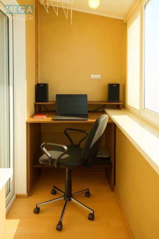 Оренда 1 кімнатної квартири, <a class="location-link" href="/kiev/" title="Недвижимость Київ">Київ</a>, <a class="location-link" href="/kiev/solomenskij/" title="Недвижимость Солом'янський район">Солом'янський р-н</a>, Братів Зерових вул., 2а (изображение 3)