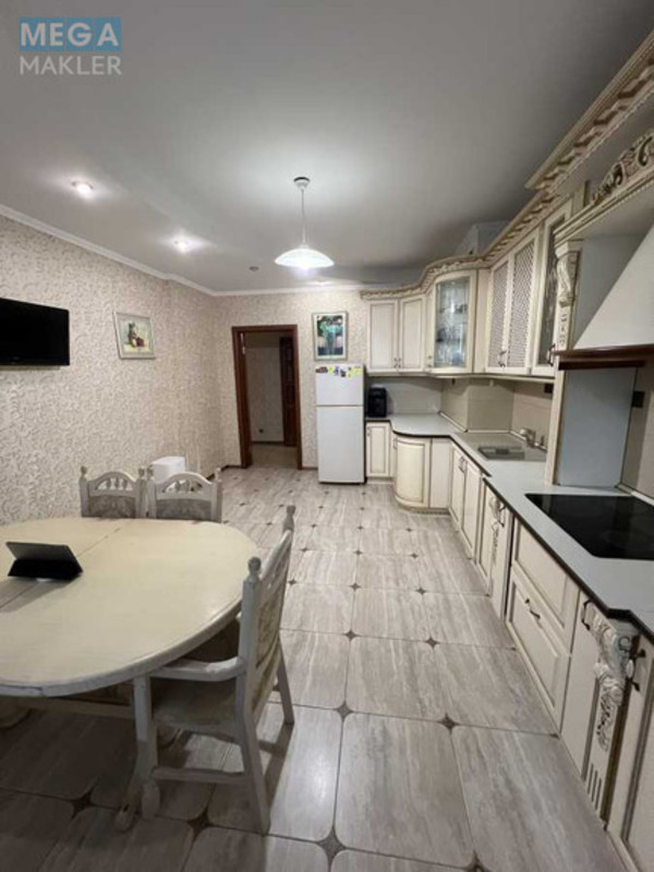 Продаж 3 кімнатної квартири (120/?/18), 11 пов. 23 пов. будинку, <a class="location-link" href="/kiev/" title="Недвижимость Київ">Київ</a>, <a class="location-link" href="/kiev/goloseevskij/" title="Недвижимость Голосіївський район">Голосіївський р-н</a>, Голосіївський просп., 13А (изображение 2)