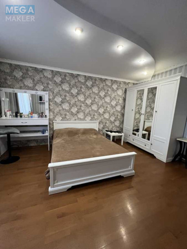 Продаж 3 кімнатної квартири (120/?/18), 11 пов. 23 пов. будинку, <a class="location-link" href="/kiev/" title="Недвижимость Київ">Київ</a>, <a class="location-link" href="/kiev/goloseevskij/" title="Недвижимость Голосіївський район">Голосіївський р-н</a>, Голосіївський просп., 13А (изображение 9)