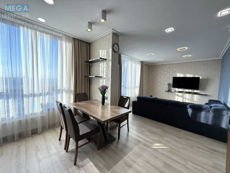 Продаж 3 кімнатної квартири (90/43/22), 23 пов. 24 пов. будинку, <a class="location-link" href="/kiev/" title="Недвижимость Київ">Київ</a>, <a class="location-link" href="/kiev/solomenskij/" title="Недвижимость Солом'янський район">Солом'янський р-н</a>, Солом`янська вул., 20в (изображение 4)