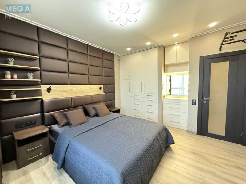 Продаж 3 кімнатної квартири (90/43/22), 23 пов. 24 пов. будинку, <a class="location-link" href="/kiev/" title="Недвижимость Київ">Київ</a>, <a class="location-link" href="/kiev/solomenskij/" title="Недвижимость Солом'янський район">Солом'янський р-н</a>, Солом`янська вул., 20в (изображение 7)