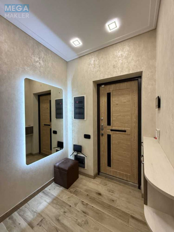 Продаж 3 кімнатної квартири (90/43/22), 23 пов. 24 пов. будинку, <a class="location-link" href="/kiev/" title="Недвижимость Київ">Київ</a>, <a class="location-link" href="/kiev/solomenskij/" title="Недвижимость Солом'янський район">Солом'янський р-н</a>, Солом`янська вул., 20в (изображение 17)