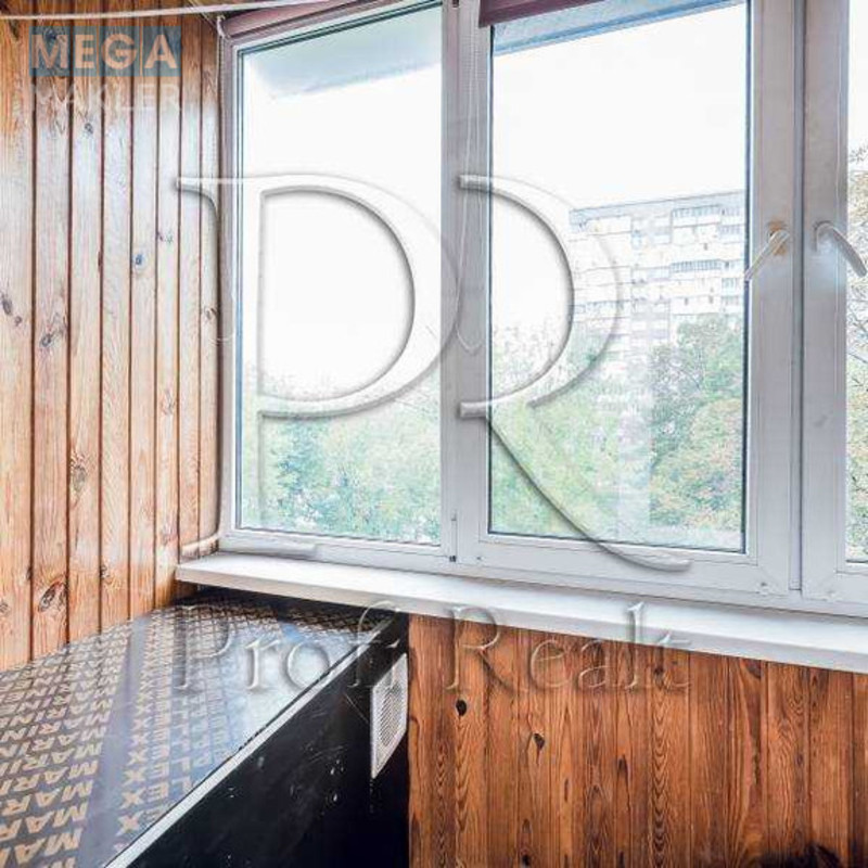 Продаж 1 кімнатної квартири (38/19/8), 4 пов. 9 пов. будинку, <a class="location-link" href="/kiev/" title="Недвижимость Київ">Київ</a>, <a class="location-link" href="/kiev/svyatoshinskij/" title="Недвижимость Святошинський район">Святошинський р-н</a>, Булгакова вулиця, 2А (изображение 9)