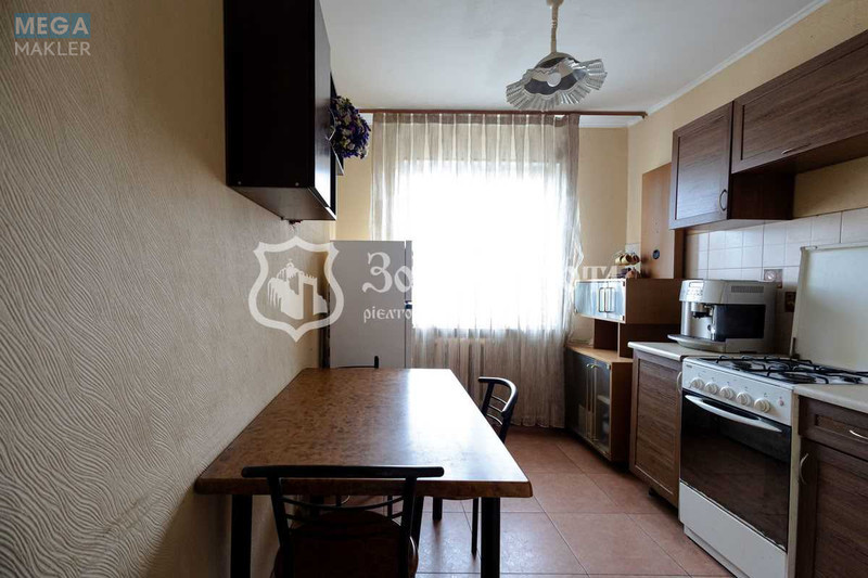 Продаж 2 кімнатної квартири (44,5/29/7,9), 9 пов. 9 пов. будинку, <a class="location-link" href="/kiev/" title="Недвижимость Київ">Київ</a>, <a class="location-link" href="/kiev/dneprovskij/" title="Недвижимость Дніпровський район">Дніпровський р-н</a>, Соборності просп., 9 (изображение 10)