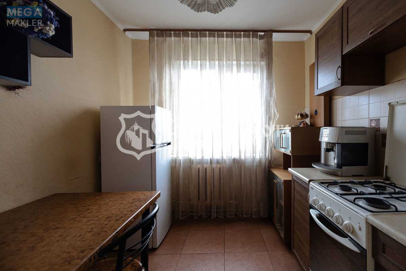 Продаж 2 кімнатної квартири (44,5/29/7,9), 9 пов. 9 пов. будинку, <a class="location-link" href="/kiev/" title="Недвижимость Київ">Київ</a>, <a class="location-link" href="/kiev/dneprovskij/" title="Недвижимость Дніпровський район">Дніпровський р-н</a>, Соборності просп., 9 (изображение 12)