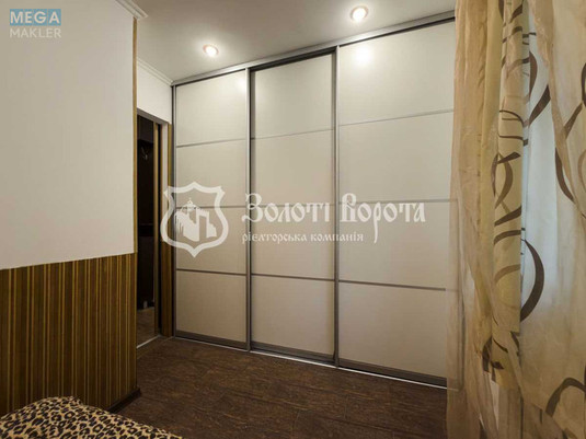 Продаж 1 кімнатної квартири (21,4/5,7/11,5), 1 пов. 5 пов. будинку, <a class="location-link" href="/kiev/" title="Недвижимость Київ">Київ</a>, <a class="location-link" href="/kiev/svyatoshinskij/" title="Недвижимость Святошинський район">Святошинський р-н</a>, Академіка Вернадського бульв., 67 (изображение 10)