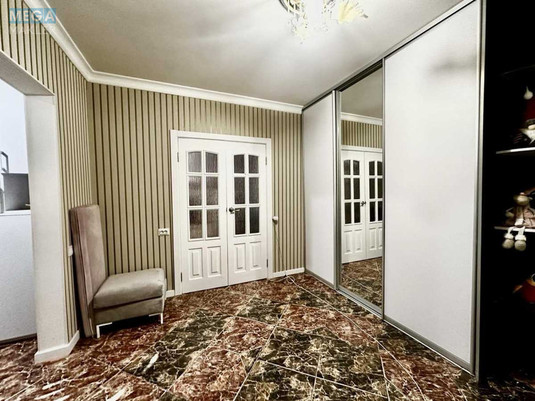 Продаж 3 кімнатної квартири (84/46/15), 4 пов. 16 пов. будинку, <a class="location-link" href="/kiev/" title="Недвижимость Київ">Київ</a>, <a class="location-link" href="/kiev/darnickij/" title="Недвижимость Дарницький район">Дарницький р-н</a>, Ревуцького вул., 36/2 (изображение 13)