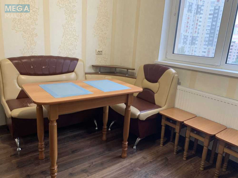 Оренда 1 кімнатної квартири, <a class="location-link" href="/kiev/" title="Недвижимость Київ">Київ</a>, <a class="location-link" href="/kiev/goloseevskij/" title="Недвижимость Голосіївський район">Голосіївський р-н</a>, Михайла Ломоносова вул., 46/1 (изображение 7)