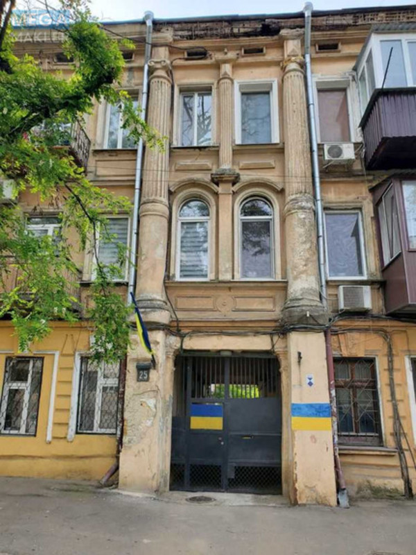 Продаж 2 кімнатної квартири (37/26/9), 3 пов. 3 пов. будинку, <a class="location-link" href="/odessa/" title="Недвижимость Одеса">Одеса</a>, <a class="location-link" href="/odessa/primorskij/" title="Недвижимость Приморський район">Приморський р-н</a>, Градоначальницкая (изображение 3)