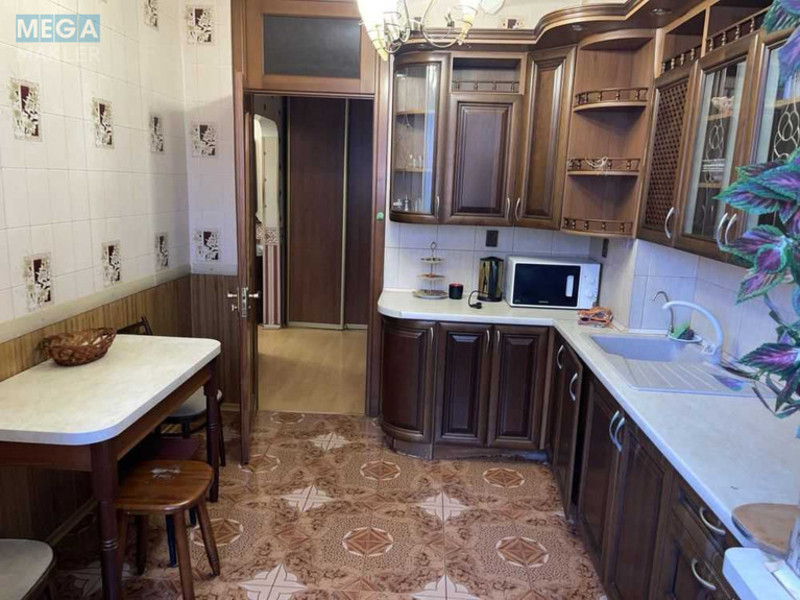 Оренда 2 кімнатної квартири, <a class="location-link" href="/odessa/" title="Недвижимость Одеса">Одеса</a>, <a class="location-link" href="/odessa/suvorovskij/" title="Недвижимость Суворовський район">Суворовський р-н</a>, Добровольского, 121 (изображение 2)