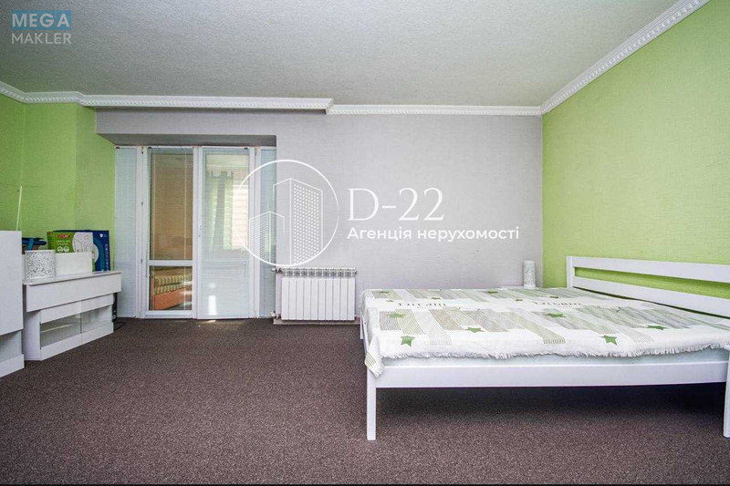 Продаж 3 кімнатної квартири (106/52/29), 1 пов. 5 пов. будинку, <a class="location-link" href="/kiev/" title="Недвижимость Київ">Київ</a>, <a class="location-link" href="/kiev/goloseevskij/" title="Недвижимость Голосіївський район">Голосіївський р-н</a>, Науки просп., 86 (изображение 12)