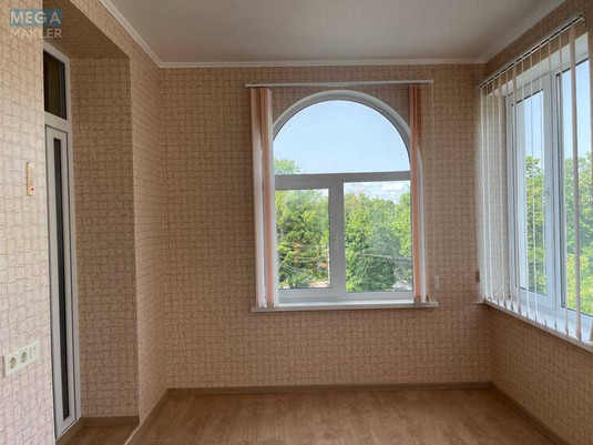 Продаж 2 кімнатної квартири (80/59/10), 3 пов. 4 пов. будинку, <a class="location-link" href="/rozhny-selo/" title="Недвижимость Рожні">Рожни</a>, Свободи (изображение 8)