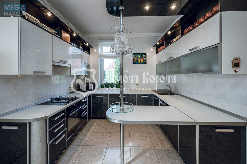 Продаж дома, 3 поверху, 360 кв.м, 5 кімнат, ділянка 10 соток, <a class="location-link" href="/tacenki/" title="Недвижимость Тацінки">Таценки</a>, СТ Надія, 33 (изображение 9)