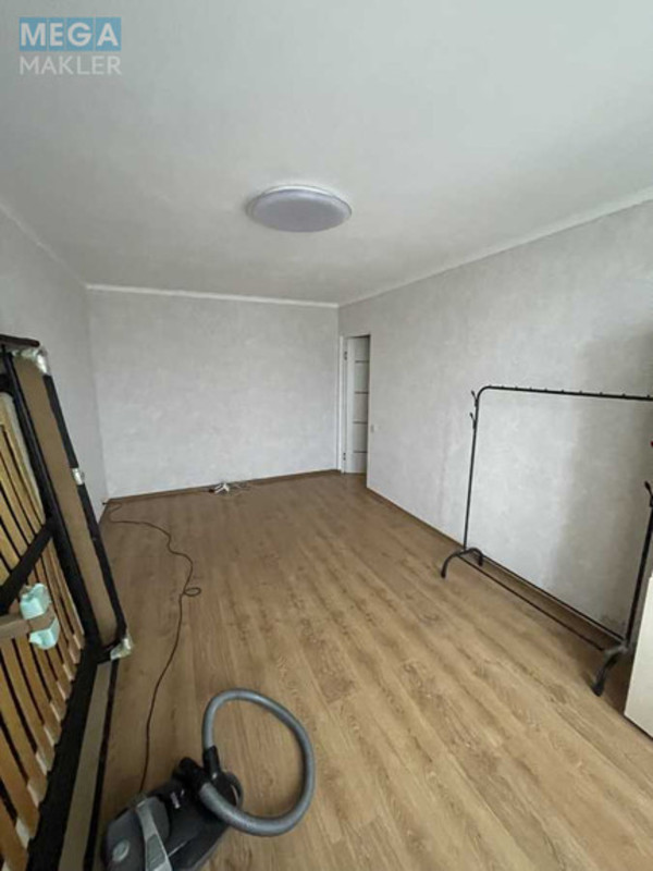 Оренда 2 кімнатної квартири, <a class="location-link" href="/kiev/" title="Недвижимость Київ">Київ</a>, <a class="location-link" href="/kiev/dneprovskij/" title="Недвижимость Дніпровський район">Дніпровський р-н</a>, Амвросия Бучмы ул., 8 (изображение 5)