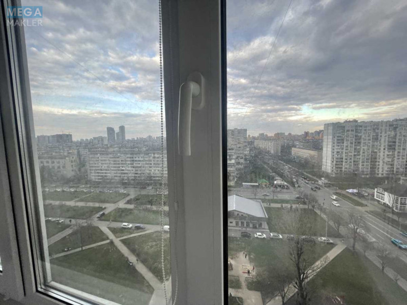 Оренда 2 кімнатної квартири, <a class="location-link" href="/kiev/" title="Недвижимость Київ">Київ</a>, <a class="location-link" href="/kiev/dneprovskij/" title="Недвижимость Дніпровський район">Дніпровський р-н</a>, Амвросия Бучмы ул., 8 (изображение 10)