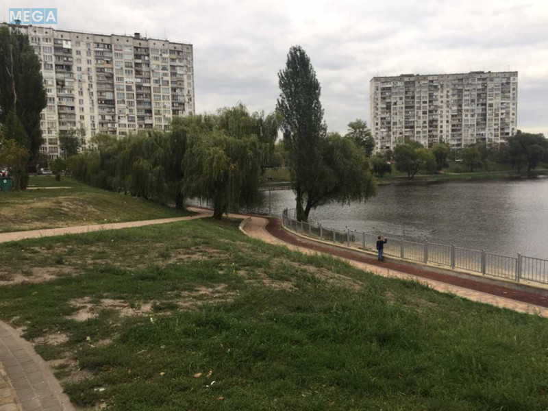 Оренда 2 кімнатної квартири, <a class="location-link" href="/kiev/" title="Недвижимость Київ">Київ</a>, <a class="location-link" href="/kiev/dneprovskij/" title="Недвижимость Дніпровський район">Дніпровський р-н</a>, Амвросия Бучмы ул., 8 (изображение 17)