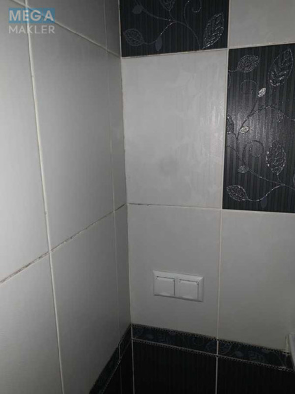 Оренда 2 кімнатної квартири, <a class="location-link" href="/kiev/" title="Недвижимость Київ">Київ</a>, <a class="location-link" href="/kiev/solomenskij/" title="Недвижимость Солом'янський район">Солом'янський р-н</a>, Головко Андрея ул., 31 (изображение 15)