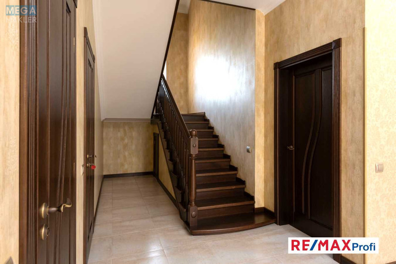 Продаж дома, 2 поверху, 260 кв.м, 5 кімнат, ділянка 12 соток, <a class="location-link" href="/hotov/" title="Недвижимость Хотів">Хотів</a>, Олександра Невского (изображение 14)