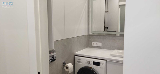 Оренда 1 кімнатної квартири, <a class="location-link" href="/kiev/" title="Недвижимость Київ">Київ</a>, <a class="location-link" href="/kiev/shevchenkovskij/" title="Недвижимость Шевченківський район">Шевченківський р-н</a>, Салютна вул., 2 (изображение 8)