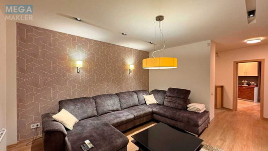 Продаж 2 кімнатної квартири (68,2/?/34,7), 2 пов. 5 пов. будинку, <a class="location-link" href="/lviv/" title="Недвижимость Львів">Львів</a>, <a class="location-link" href="/lviv/lychakovskij/" title="Недвижимость Личаківський район">Личаківський р-н</a>, Пекарська, 30 (изображение 3)