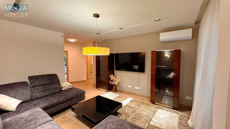 Продаж 2 кімнатної квартири (68,2/?/34,7), 2 пов. 5 пов. будинку, <a class="location-link" href="/lviv/" title="Недвижимость Львів">Львів</a>, <a class="location-link" href="/lviv/lychakovskij/" title="Недвижимость Личаківський район">Личаківський р-н</a>, Пекарська, 30 (изображение 4)