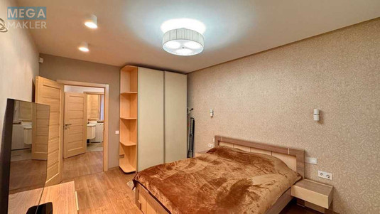 Продаж 2 кімнатної квартири (68,2/?/34,7), 2 пов. 5 пов. будинку, <a class="location-link" href="/lviv/" title="Недвижимость Львів">Львів</a>, <a class="location-link" href="/lviv/lychakovskij/" title="Недвижимость Личаківський район">Личаківський р-н</a>, Пекарська, 30 (изображение 5)