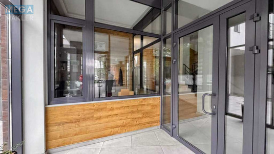 Продаж 2 кімнатної квартири (68,2/?/34,7), 2 пов. 5 пов. будинку, <a class="location-link" href="/lviv/" title="Недвижимость Львів">Львів</a>, <a class="location-link" href="/lviv/lychakovskij/" title="Недвижимость Личаківський район">Личаківський р-н</a>, Пекарська, 30 (изображение 17)