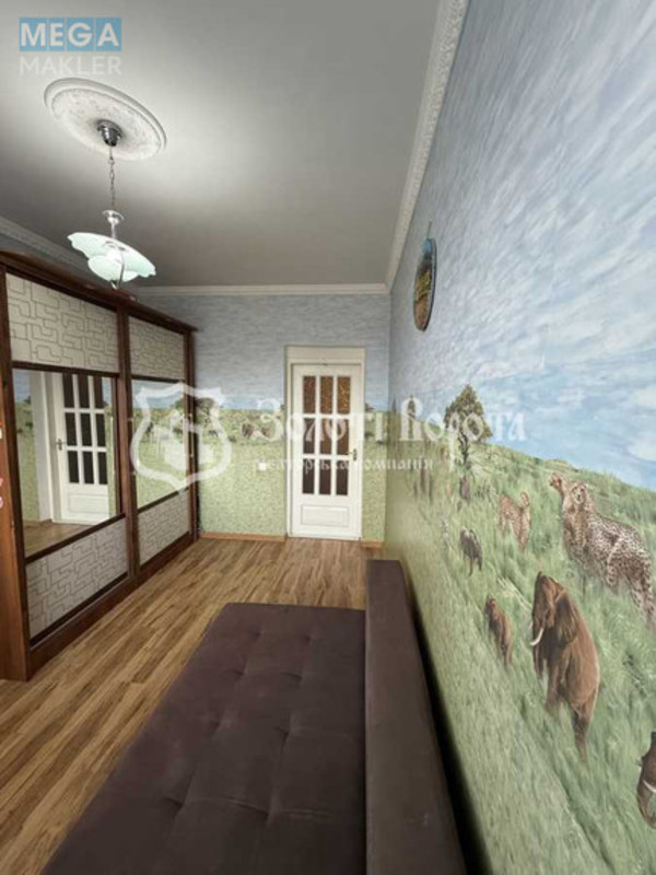 Продаж дома, 2 поверху, 241 кв.м, 7 кімнат, ділянка 6 соток, <a class="location-link" href="/kalinovka-pgt/" title="Недвижимость Калинівка">Калинівка</a>, Гагарина вул. (изображение 8)