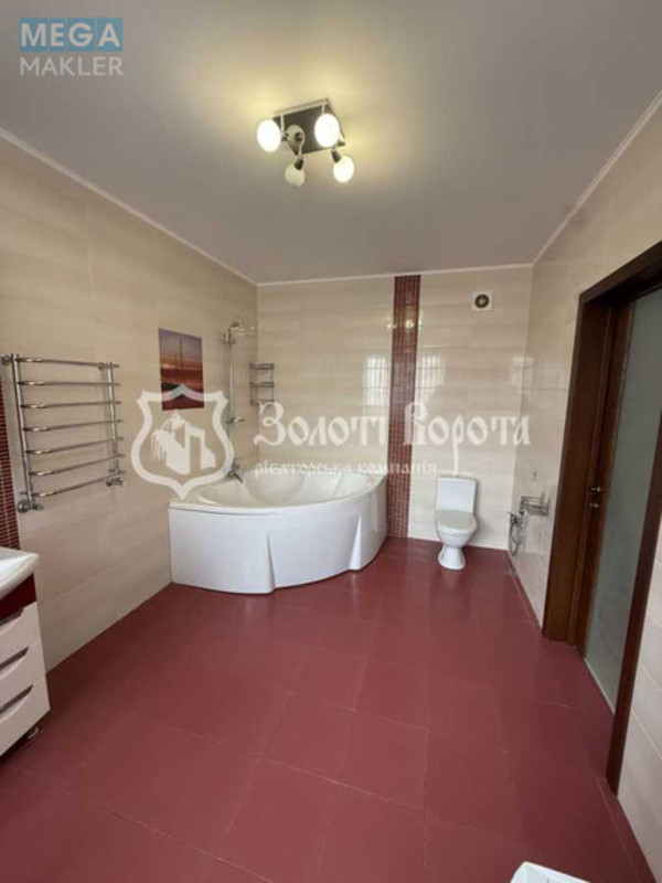 Продаж дома, 2 поверху, 241 кв.м, 7 кімнат, ділянка 6 соток, <a class="location-link" href="/kalinovka-pgt/" title="Недвижимость Калинівка">Калинівка</a>, Гагарина вул. (изображение 14)