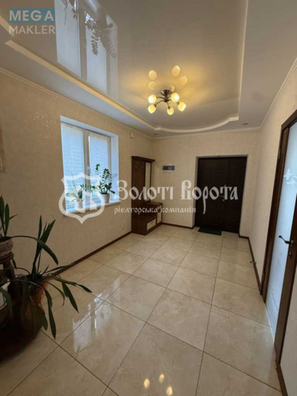 Продаж дома, 2 поверху, 241 кв.м, 7 кімнат, ділянка 6 соток, <a class="location-link" href="/kalinovka-pgt/" title="Недвижимость Калинівка">Калинівка</a>, Гагарина вул. (изображение 22)