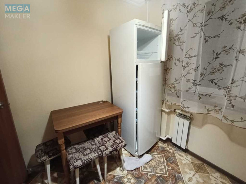 Оренда 4 кімнатні квартири, <a class="location-link" href="/odessa/" title="Недвижимость Одеса">Одеса</a>, <a class="location-link" href="/odessa/primorskij/" title="Недвижимость Приморський район">Приморський р-н</a>, Ивана Франко, 45а (изображение 3)