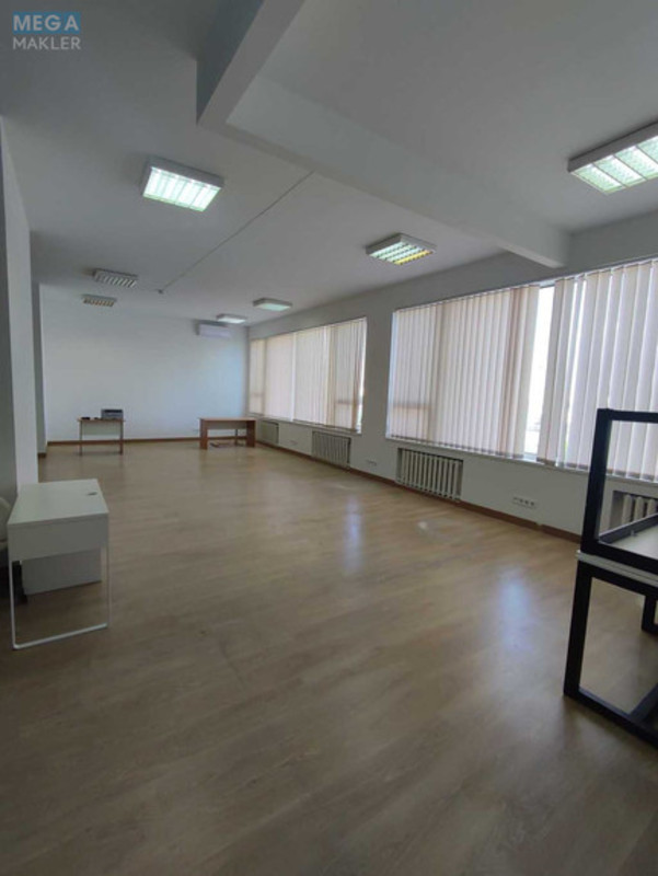 Оренда комерційної нерухомості, 70 кв.м, под офис, <a class="location-link" href="/kiev/" title="Недвижимость Київ">Київ</a>, <a class="location-link" href="/kiev/dneprovskij/" title="Недвижимость Дніпровський район">Дніпровський р-н</a>, Евгения Сверстюка ул., 11б (изображение 5)
