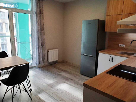 Оренда 2 кімнатної квартири, <a class="location-link" href="/kiev/" title="Недвижимость Київ">Київ</a>, <a class="location-link" href="/kiev/solomenskij/" title="Недвижимость Солом'янський район">Солом'янський р-н</a>, Богдановская ул., 7г (изображение 4)