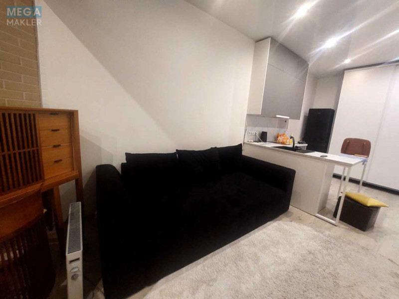 Оренда 1 кімнатної квартири, <a class="location-link" href="/kiev/" title="Недвижимость Київ">Київ</a>, <a class="location-link" href="/kiev/solomenskij/" title="Недвижимость Солом'янський район">Солом'янський р-н</a>, Залізнична вул., 32 (изображение 11)