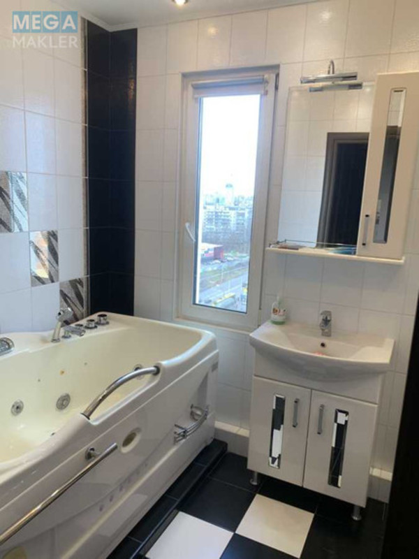 Оренда 2 кімнатної квартири, <a class="location-link" href="/kiev/" title="Недвижимость Київ">Київ</a>, <a class="location-link" href="/kiev/podolskij/" title="Недвижимость Подільський район">Подільський р-н</a>, Європейського Союзу просп., 19А (изображение 6)