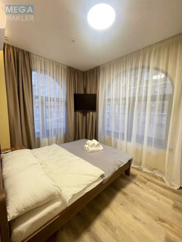 Оренда 1 кімнатної квартири, <a class="location-link" href="/odessa/" title="Недвижимость Одеса">Одеса</a>, <a class="location-link" href="/odessa/primorskij/" title="Недвижимость Приморський район">Приморський р-н</a>, Успенский переулок, 11 (изображение 10)