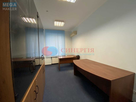 Оренда комерційної нерухомості, 84&nbsp;кв.м, под офис, <a class="location-link" href="/kiev/" title="Недвижимость Київ">Київ</a>, <a class="location-link" href="/kiev/pecherskij/" title="Недвижимость Печерський район">Печерський р-н</a>, Михайла Бойчука вул., 1А (изображение 4)