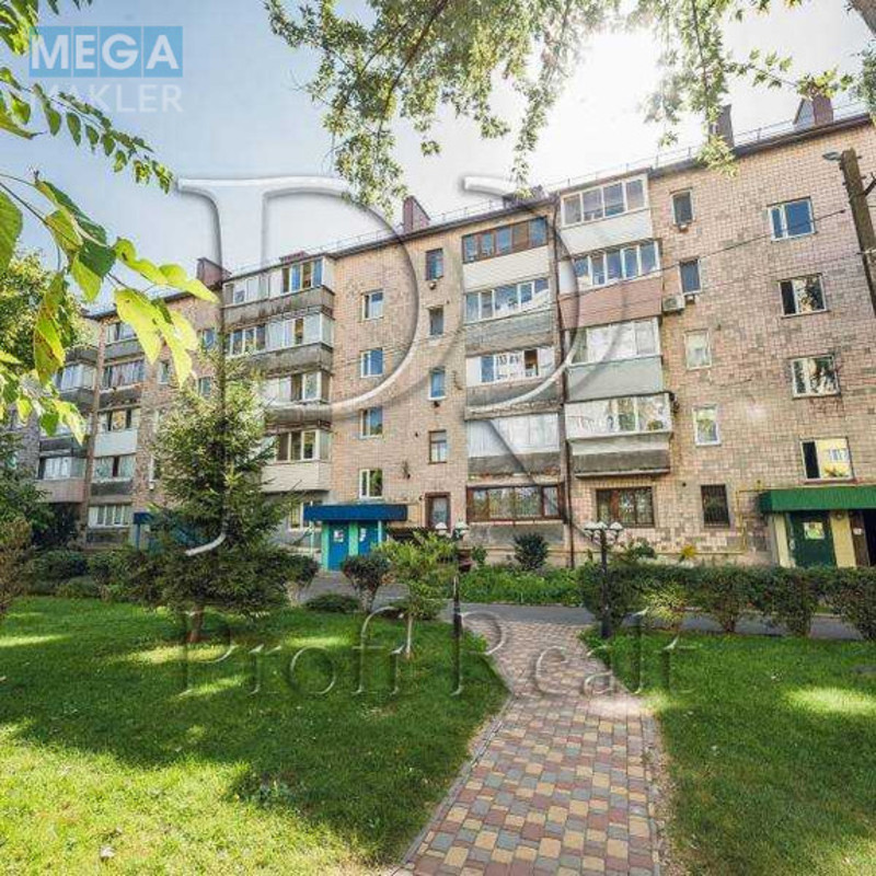 Продаж 3 кімнатної квартири (60/42/9), 2 пов. 5 пов. будинку, <a class="location-link" href="/petrovskoe-selo-kv-kievo-svyatoshinskij-rajon/" title="Недвижимость Петрівське">Петрівське</a>, <a class="location-link" href="/petrovskoe-selo-kv-kievo-svyatoshinskij-rajon/zarechnij/" title="Недвижимость Заречный район">Заречный р-н</a>, Володимирська вулиця, 2Б (изображение 19)