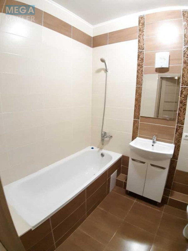 Оренда 1 кімнатної квартири, <a class="location-link" href="/kiev/" title="Недвижимость Київ">Київ</a>, <a class="location-link" href="/kiev/dneprovskij/" title="Недвижимость Дніпровський район">Дніпровський р-н</a>, Воскресенская ул., 16А (изображение 21)