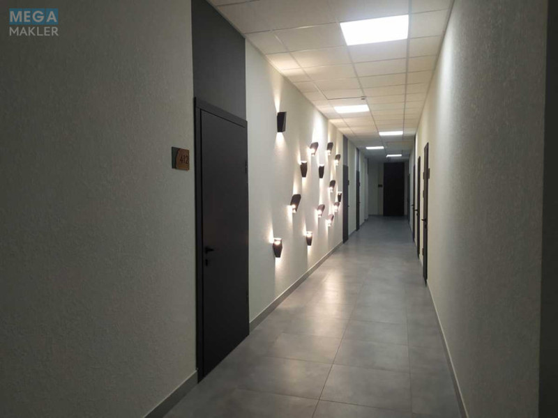 Оренда комерційної нерухомості, 64&nbsp;кв.м, под офис, <a class="location-link" href="/kiev/" title="Недвижимость Київ">Київ</a>, <a class="location-link" href="/kiev/dneprovskij/" title="Недвижимость Дніпровський район">Дніпровський р-н</a>, Уинстона Черчилля ул., 1 (изображение 6)