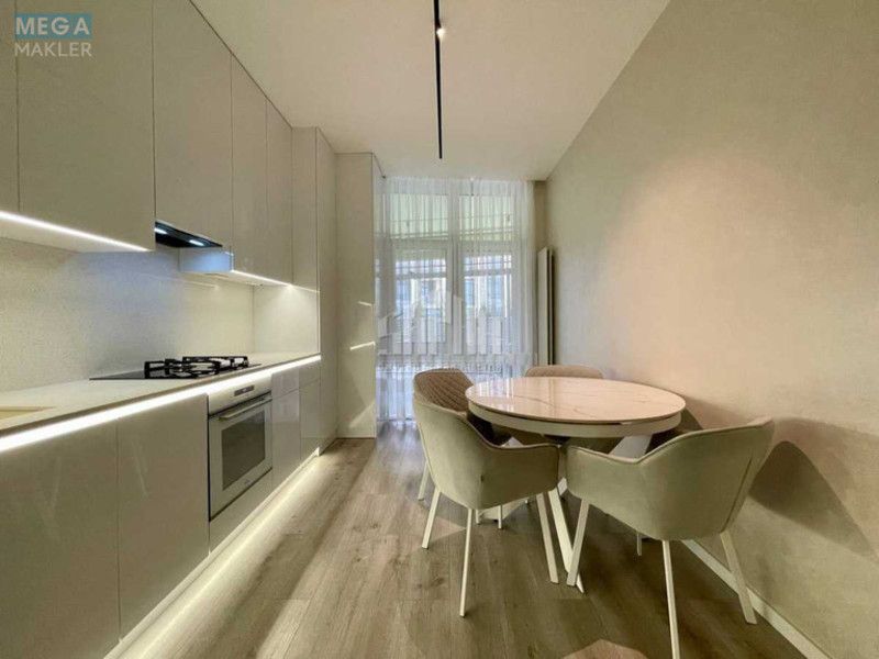 Продаж 2 кімнатної квартири (70/31/15), 1 пов. 4 пов. будинку, <a class="location-link" href="/kiev/" title="Недвижимость Київ">Київ</a>, <a class="location-link" href="/kiev/obolonskij/" title="Недвижимость Оболонський район">Оболонський р-н</a>, Богатырская ул., 32 (изображение 9)