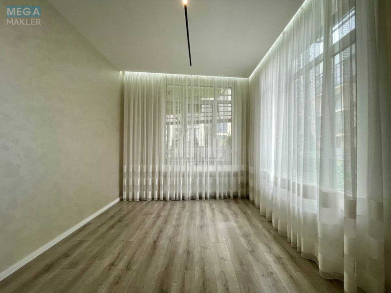 Продаж 2 кімнатної квартири (70/31/15), 1 пов. 4 пов. будинку, <a class="location-link" href="/kiev/" title="Недвижимость Київ">Київ</a>, <a class="location-link" href="/kiev/obolonskij/" title="Недвижимость Оболонський район">Оболонський р-н</a>, Богатырская ул., 32 (изображение 19)