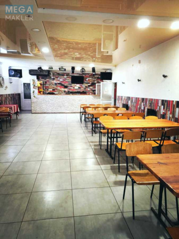 Оренда комерційної нерухомості, 140&nbsp;кв.м, <a class="location-link" href="/dneprodzerzhinsk/" title="Недвижимость Кам'янське">Каменское</a>, Центральная, 103 (изображение 4)