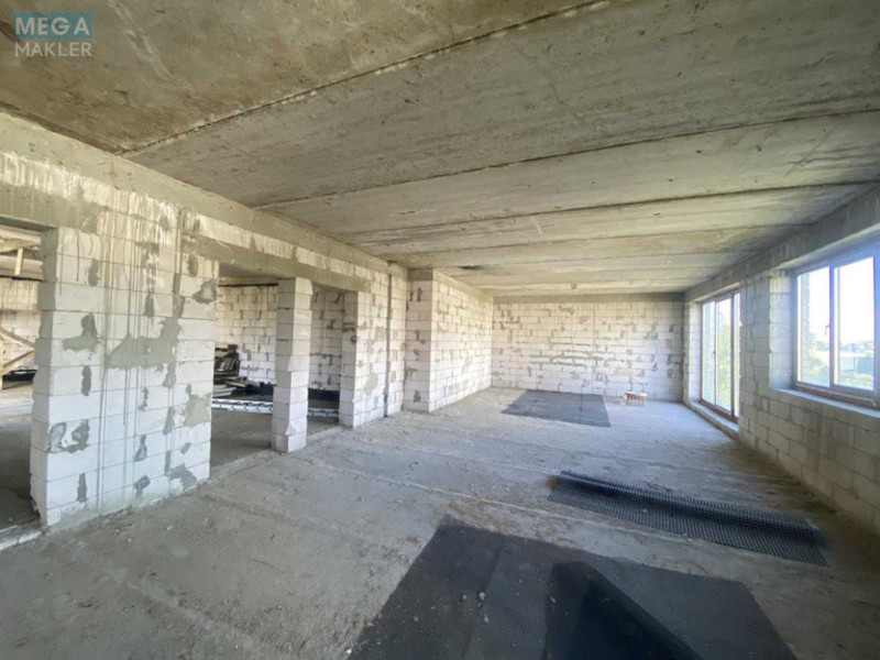 Продаж дома, 5 поверхів, 500 кв.м, 10 кімнат, ділянка 6 соток, <a class="location-link" href="/kiev/" title="Недвижимость Київ">Київ</a>, <a class="location-link" href="/kiev/darnickij/" title="Недвижимость Дарницький район">Дарницький р-н</a>, Завальна вул. (изображение 18)