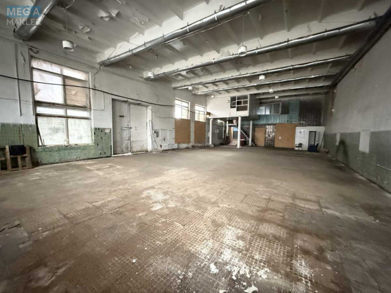 Оренда комерційної нерухомості, 404&nbsp;кв.м, под склад, <a class="location-link" href="/kiev/" title="Недвижимость Київ">Київ</a>, <a class="location-link" href="/kiev/solomenskij/" title="Недвижимость Солом'янський район">Солом'янський р-н</a>, Миколи Василенка вул., 7 (изображение 2)