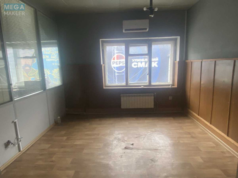 Оренда комерційної нерухомості, 404&nbsp;кв.м, под склад, <a class="location-link" href="/kiev/" title="Недвижимость Київ">Київ</a>, <a class="location-link" href="/kiev/solomenskij/" title="Недвижимость Солом'янський район">Солом'янський р-н</a>, Миколи Василенка вул., 7 (изображение 4)