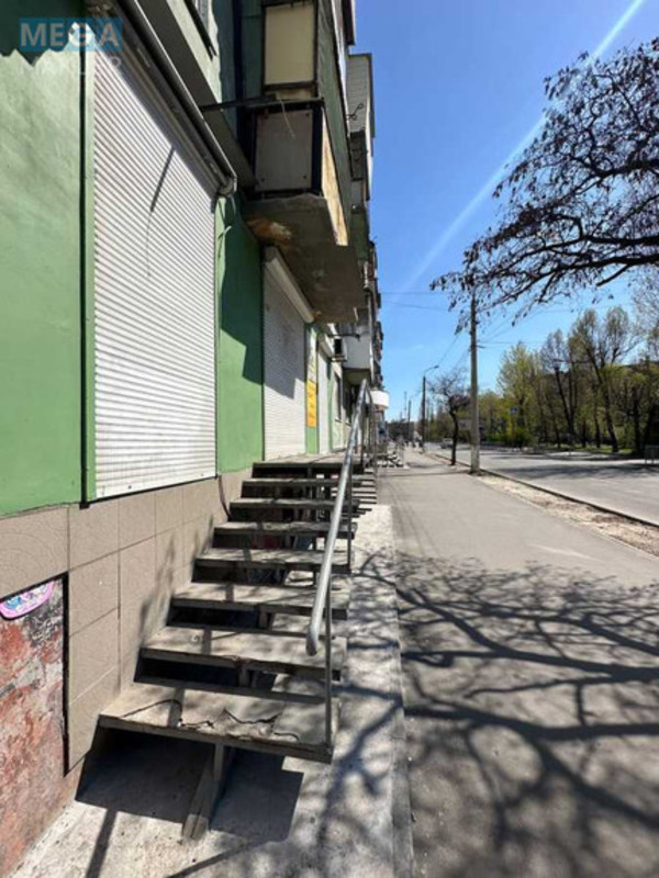 Продаж комерційної нерухомості, 47&nbsp;кв.м, под магазин, <a class="location-link" href="/dnepropetrovsk/" title="Недвижимость Дніпра">Дніпро</a>, Б.Хмельницкого (изображение 3)